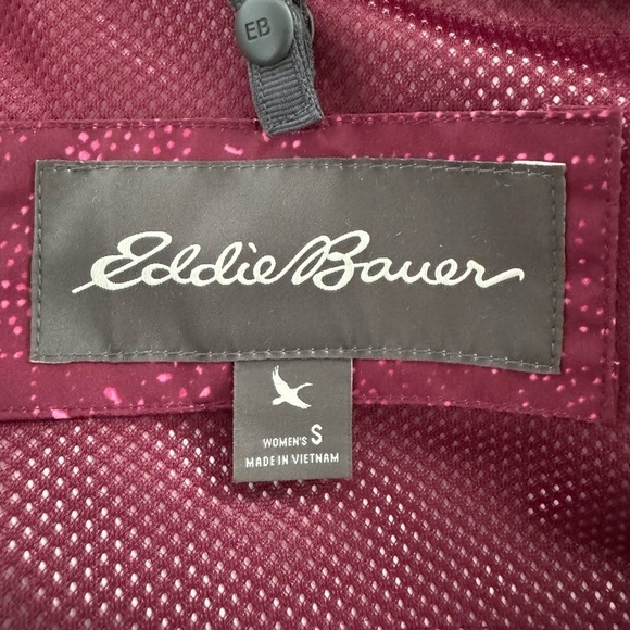 Eddie Bauer Women’s Hooded Rain Jacket - Picture 4 of 7